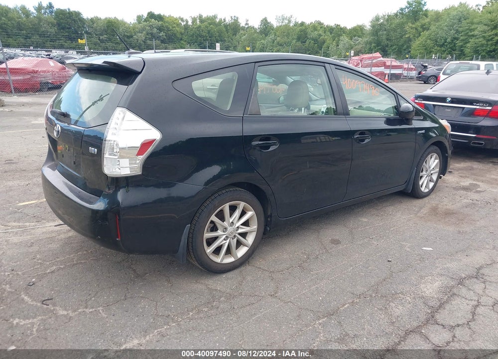 2013 TOYOTA PRIUS V FIVE VIN: JTDZN3EU3D3196445