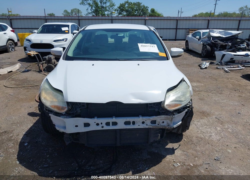 2014 FORD FOCUS SE VIN: 1FADP3F25EL266651