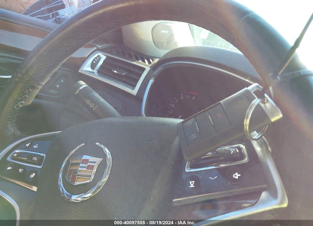 2013 CADILLAC SRX LUXURY COLLECTION VIN: 3GYFNGE31DS610943