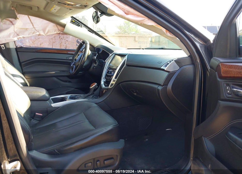 2013 CADILLAC SRX LUXURY COLLECTION VIN: 3GYFNGE31DS610943