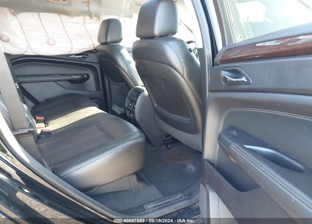 2013 CADILLAC SRX LUXURY COLLECTION VIN: 3GYFNGE31DS610943