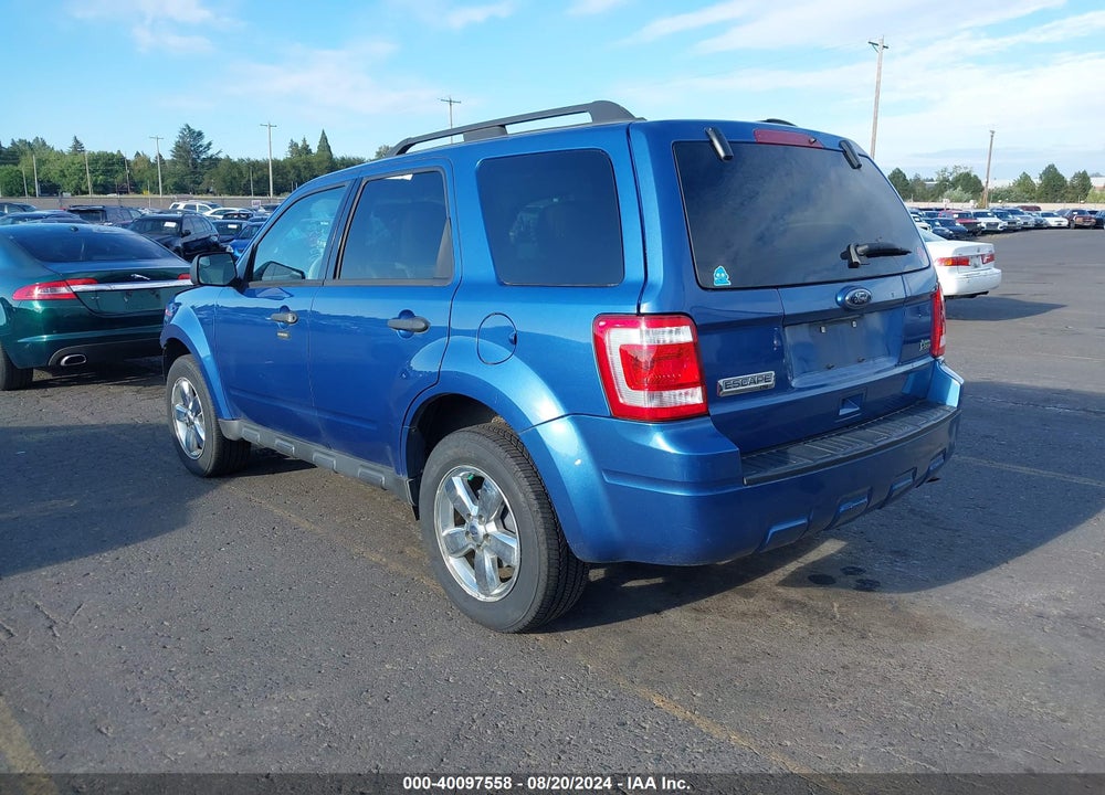 2010 FORD ESCAPE XLT VIN: 1FMCU9DG1AKB80359