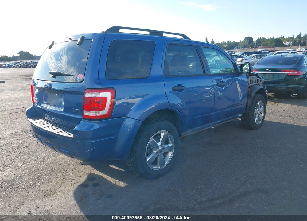 2010 FORD ESCAPE XLT VIN: 1FMCU9DG1AKB80359