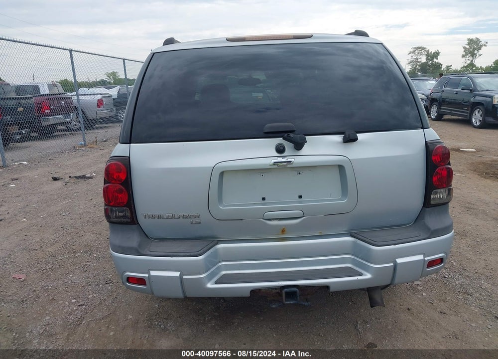 2007 CHEVROLET TRAILBLAZER LS VIN: 1GNDT13S372244324