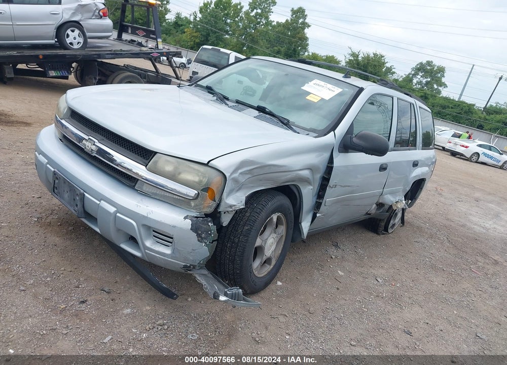 2007 CHEVROLET TRAILBLAZER LS VIN: 1GNDT13S372244324