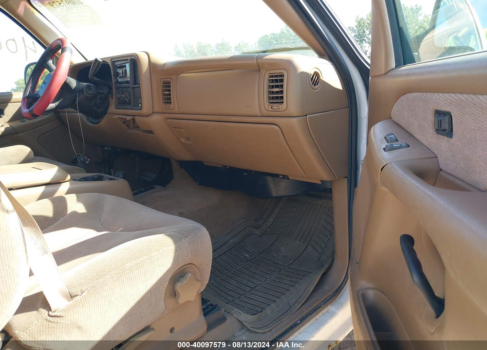 1999 GMC SIERRA 1500 SLE VIN: 2GTEK19T4X1532188