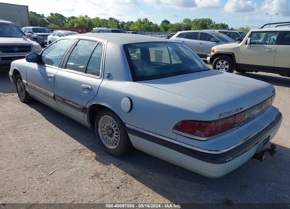 1992 MERCURY GRAND MARQUIS GS VIN: 2MECM74W8NX751525