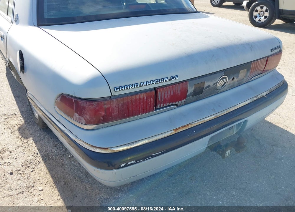 1992 MERCURY GRAND MARQUIS GS VIN: 2MECM74W8NX751525