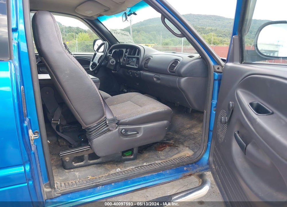 2000 DODGE RAM 2500 ST VIN: 3B7KF23Z5YG134877