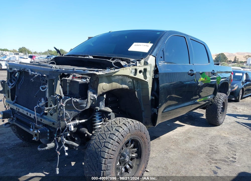 2018 TOYOTA TUNDRA 4WD PLATINUM VIN: 5TFAY5F13JX730794