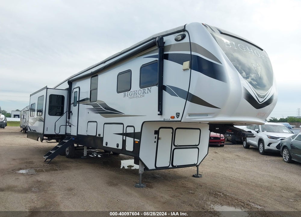 2022 HEARTLAND BIG HORN VIN: 5SFBG4224NE506755