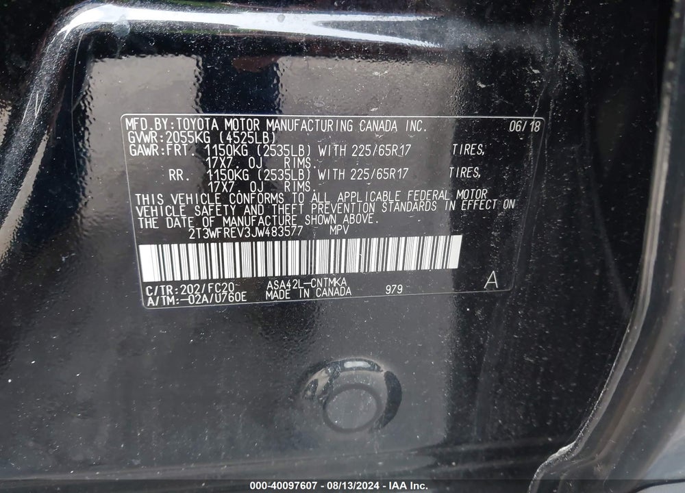 2018 TOYOTA RAV4 XLE VIN: 2T3WFREV3JW483577