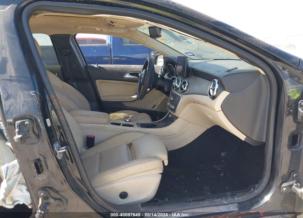 2018 MERCEDES-BENZ GLA 250 VIN: WDCTG4EB1JJ496605
