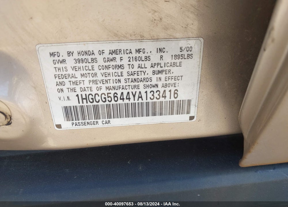2000 HONDA ACCORD 2.3 LX VIN: 1HGCG5644YA133416