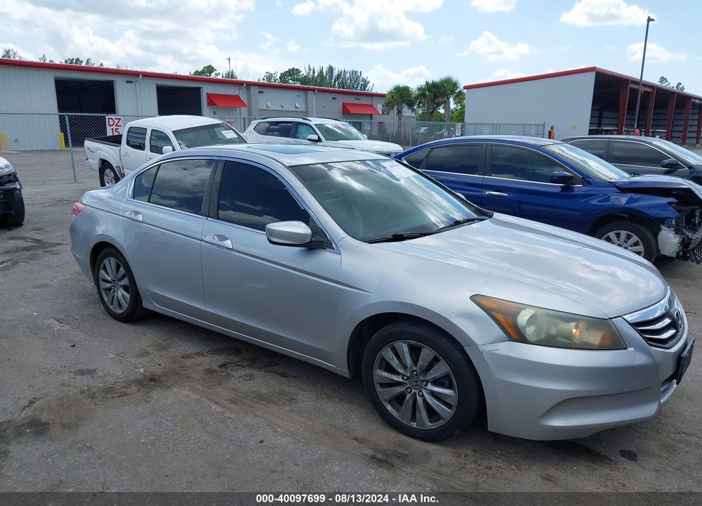 2011 HONDA ACCORD 2.4 EX-L VIN: 1HGCP2F86BA049221