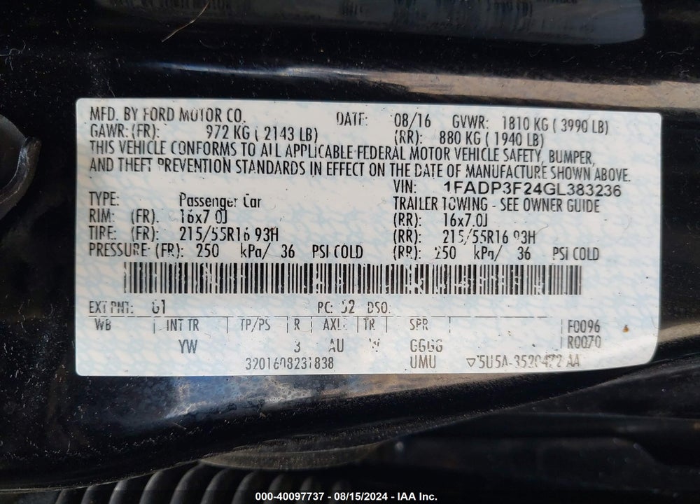 2016 FORD FOCUS SE VIN: 1FADP3F24GL383236