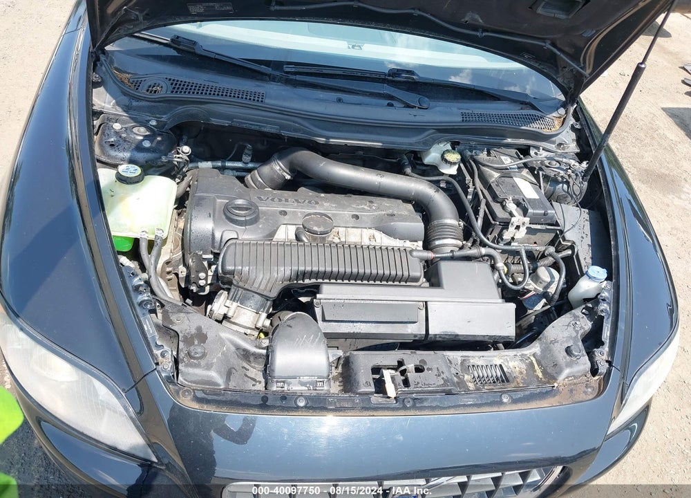 2009 VOLVO C70 T5 VIN: YV1MC67279J077758