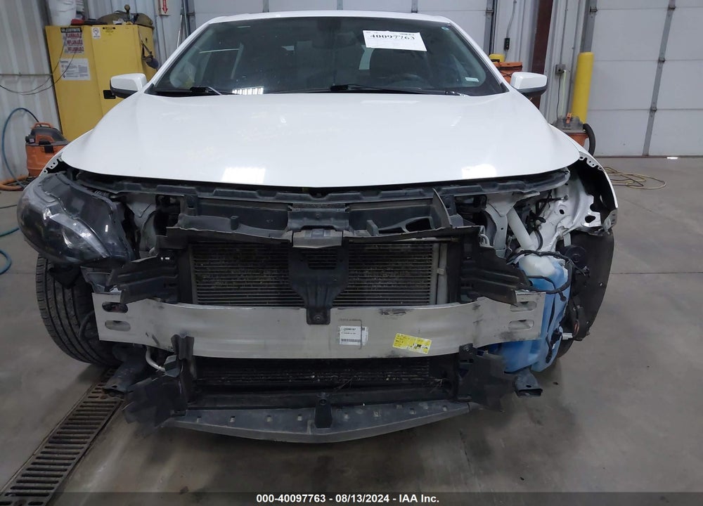 2022 CHEVROLET MALIBU FWD LT VIN: 1G1ZD5ST8NF140231