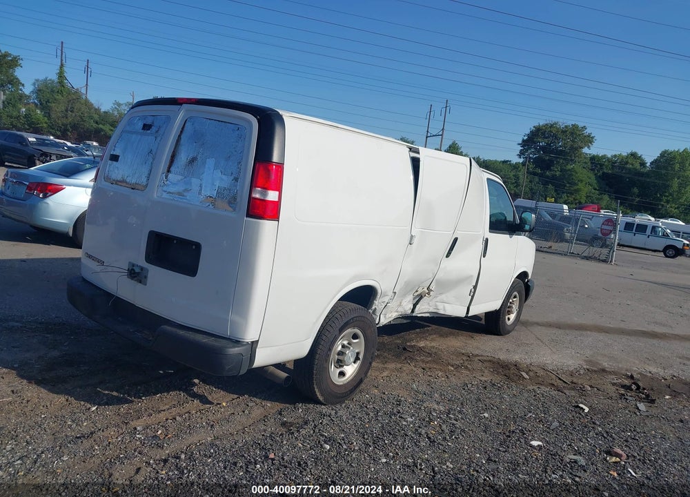 2020 CHEVROLET EXPRESS CARGO RWD 2500 REGULAR WHEELBASE WT VIN: 1GCWGAFP1L1140301