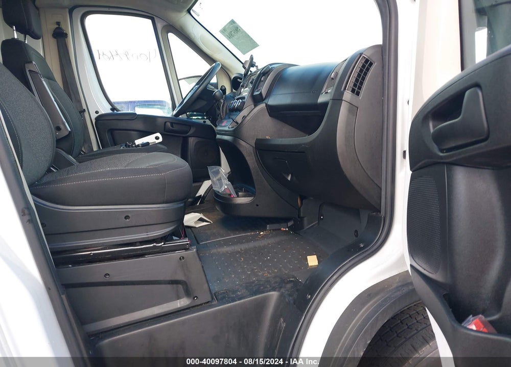 2019 RAM PROMASTER 1500 LOW ROOF 118 WB VIN: 3C6TRVNG9KE543919