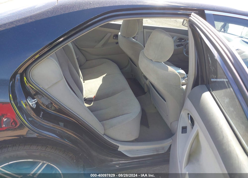 2008 TOYOTA CAMRY LE VIN: 4T1BE46K18U209564