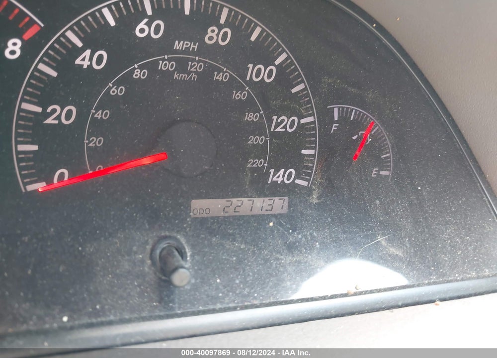 2005 TOYOTA CAMRY LE VIN: 4T1BE32K85U639345