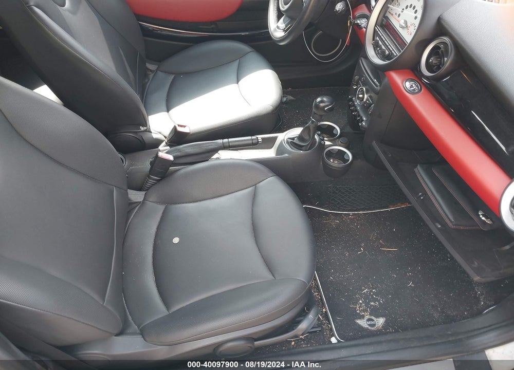 2012 MINI COOPER VIN: WMWZN3C59CT134636