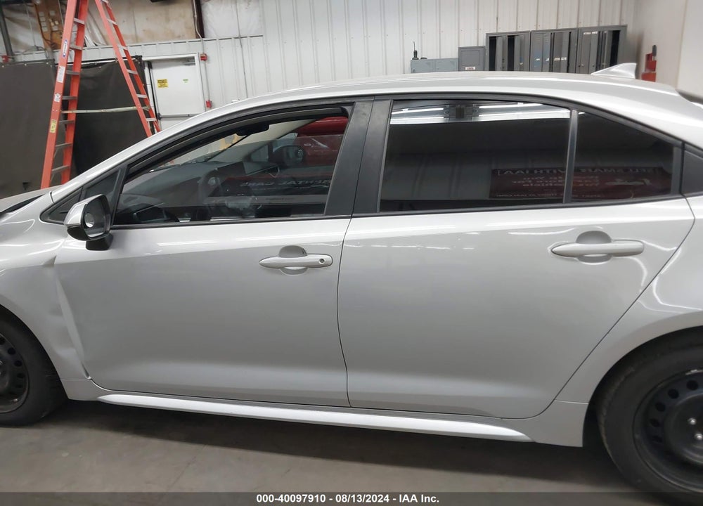 2021 TOYOTA COROLLA LE VIN: 5YFEPMAE7MP177112