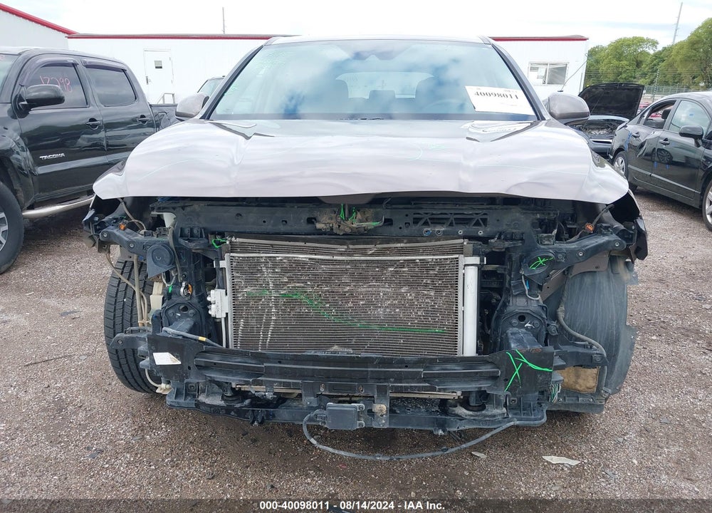 2019 HYUNDAI SANTA FE SE VIN: 5NMS2CAD9KH127774