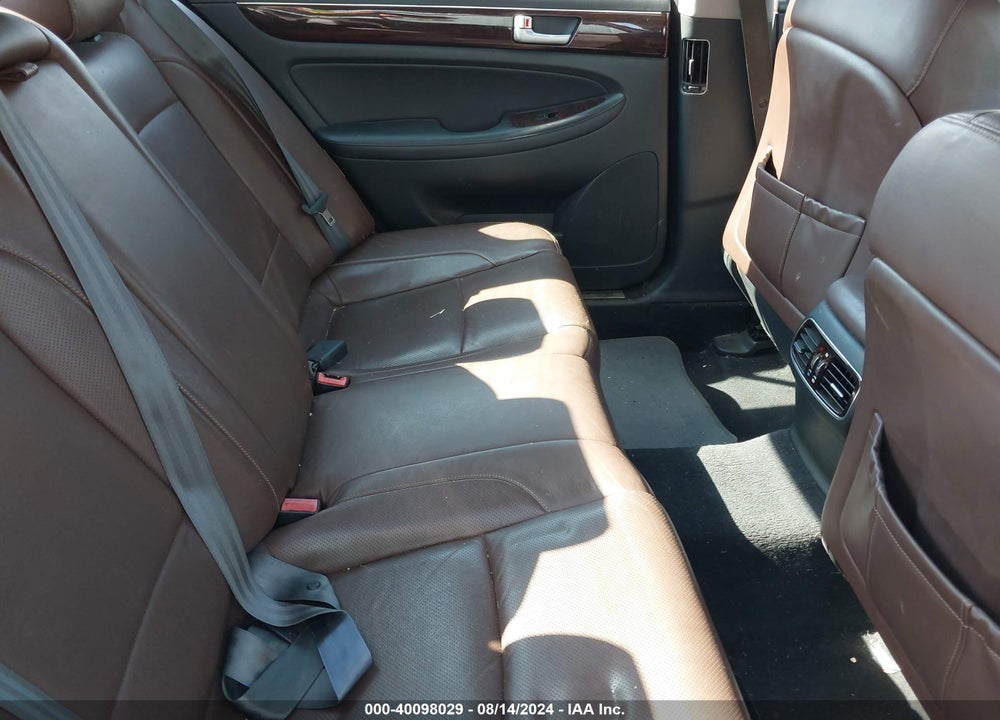 2013 HYUNDAI GENESIS 3.8 VIN: KMHGC4DD1DU223748
