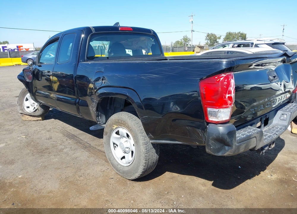 2017 TOYOTA TACOMA SR VIN: 5TFRX5GN4HX079399