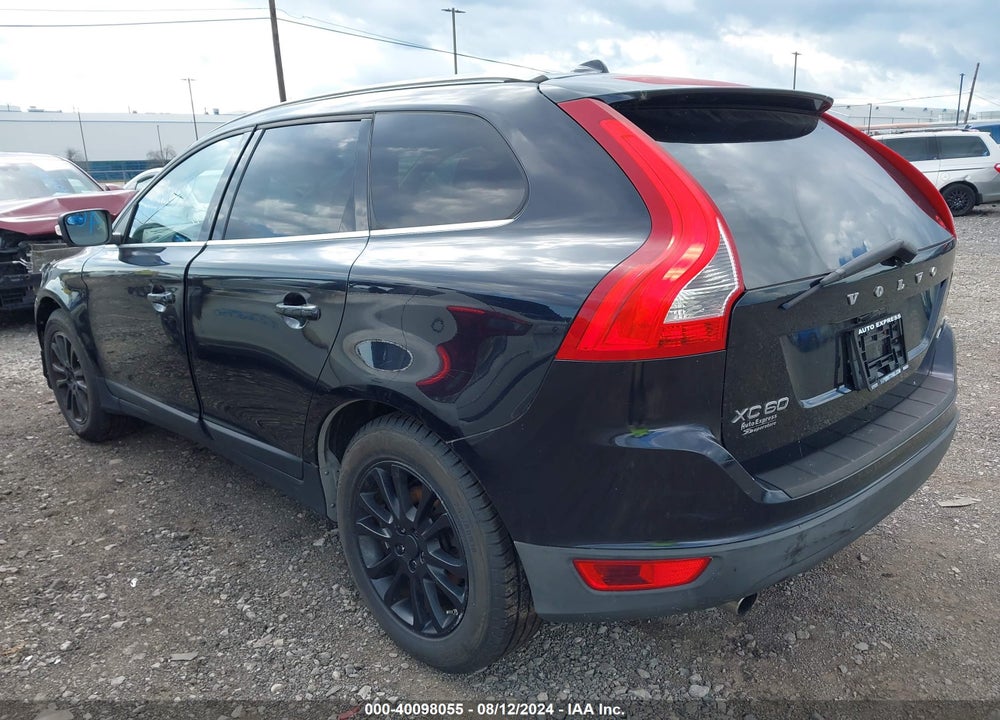 2010 VOLVO XC60 T6/T6 R-DESIGN VIN: YV4992DZ8A2064176