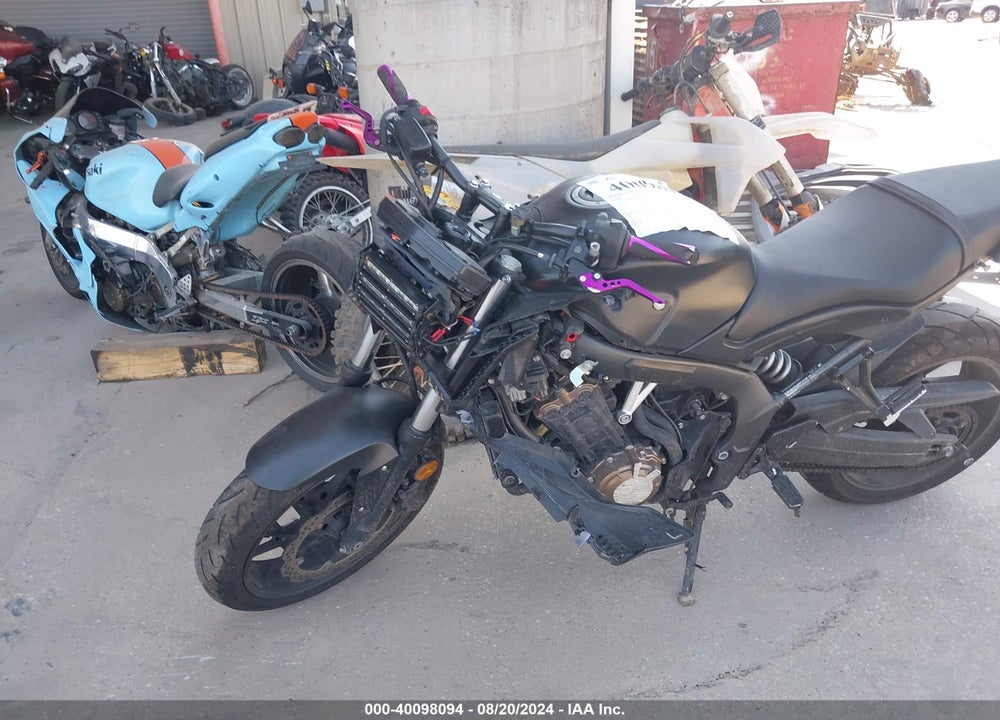 2018 HONDA CB650 F VIN: MLHRC7515J5000148