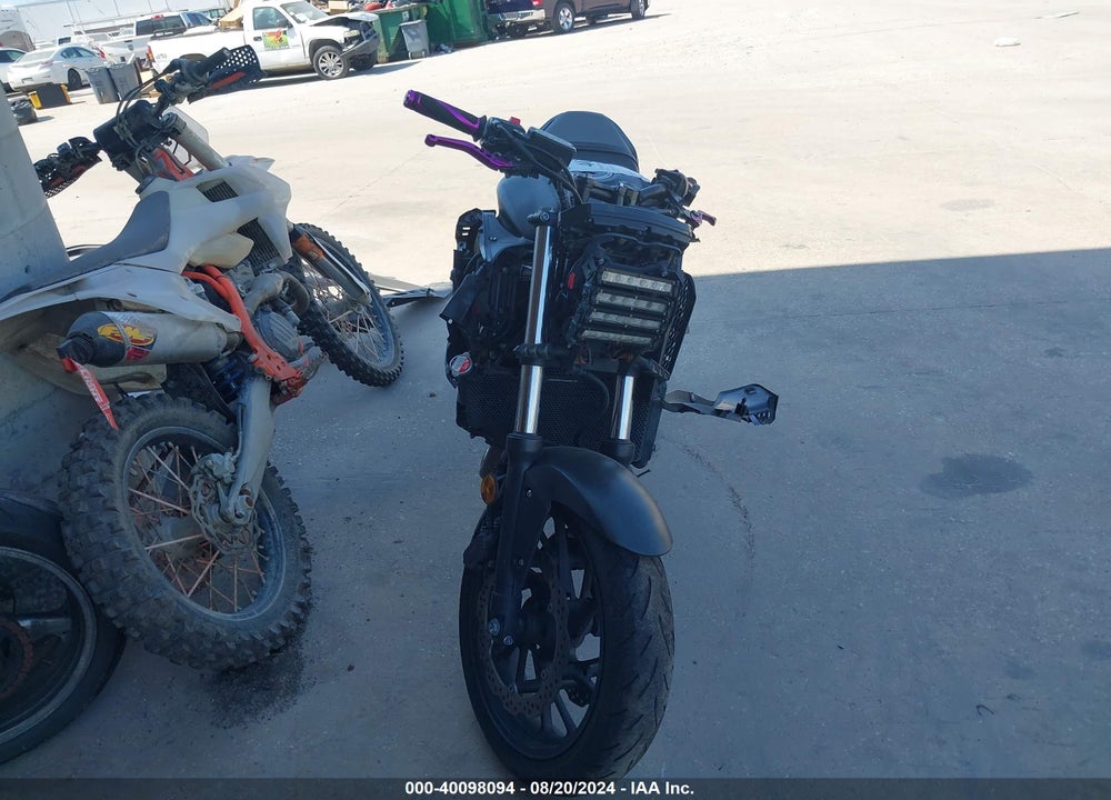 2018 HONDA CB650 F VIN: MLHRC7515J5000148