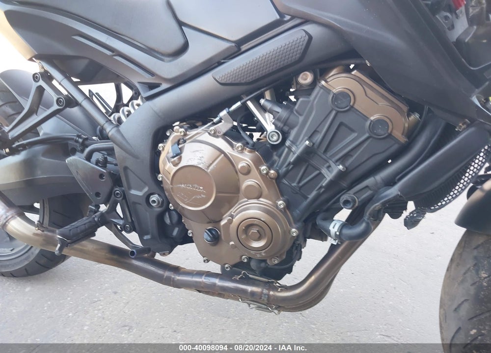 2018 HONDA CB650 F VIN: MLHRC7515J5000148