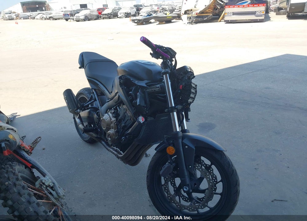2018 HONDA CB650 F VIN: MLHRC7515J5000148