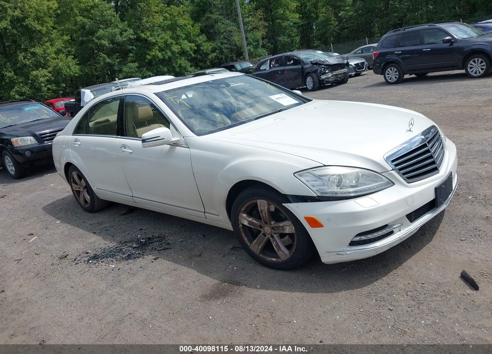 2013 MERCEDES-BENZ S 550 4MATIC VIN: WDDNG9EB5DA522922