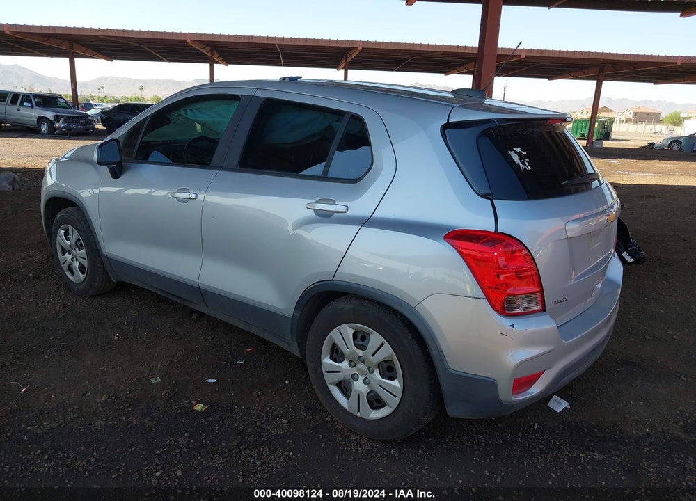 2018 CHEVROLET TRAX LS VIN: 3GNCJKSB5JL348604