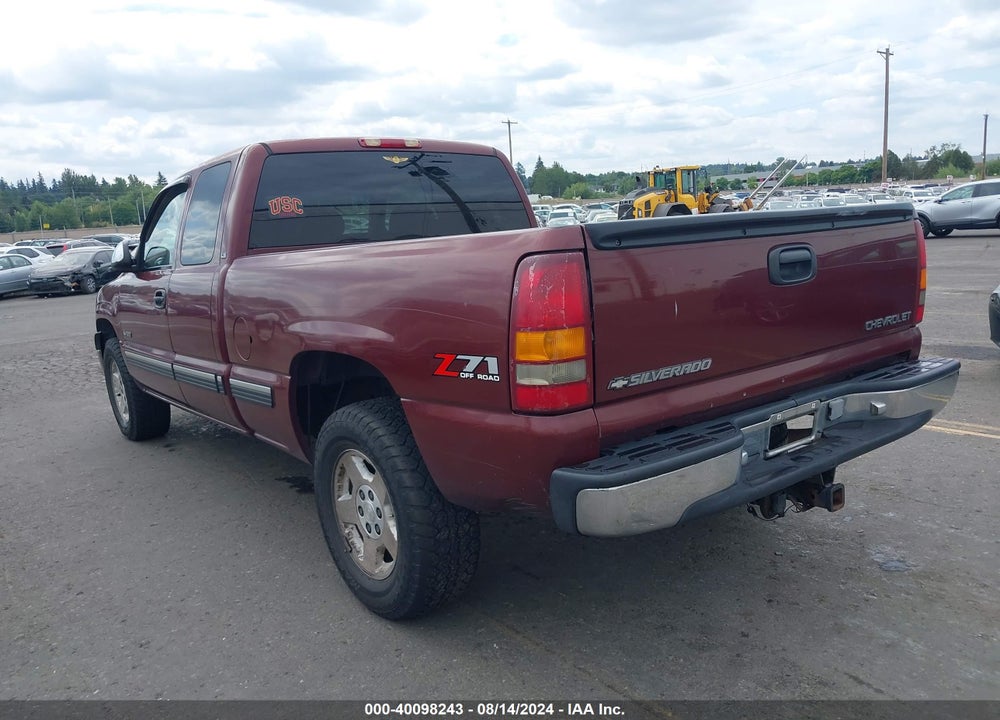 2001 CHEVROLET SILVERADO 1500 LS VIN: 1GCEK19TX1E126941