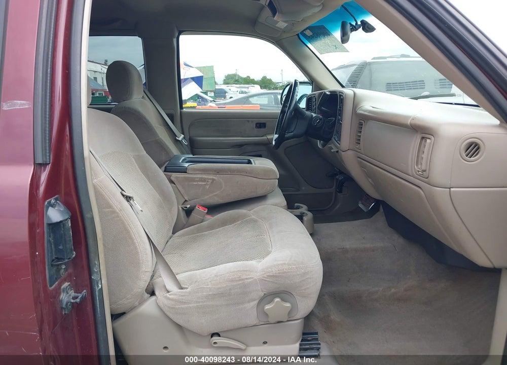 2001 CHEVROLET SILVERADO 1500 LS VIN: 1GCEK19TX1E126941