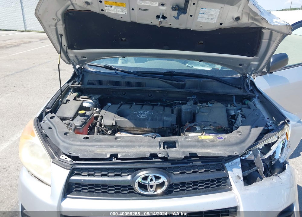 2009 TOYOTA RAV4 VIN: JTMZF33V495008360