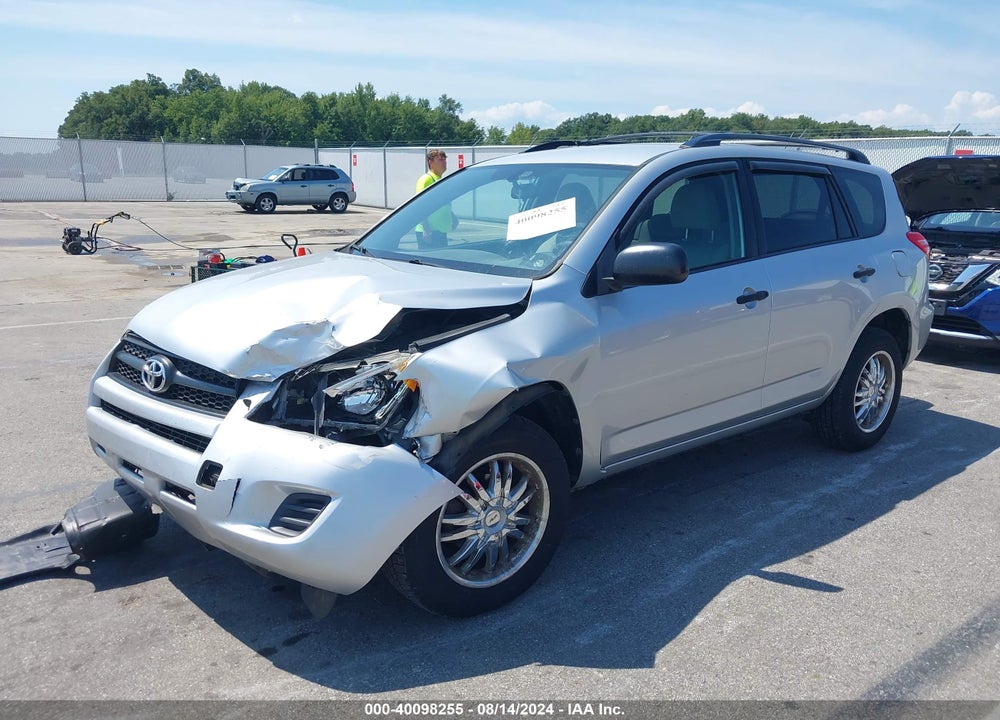 2009 TOYOTA RAV4 VIN: JTMZF33V495008360