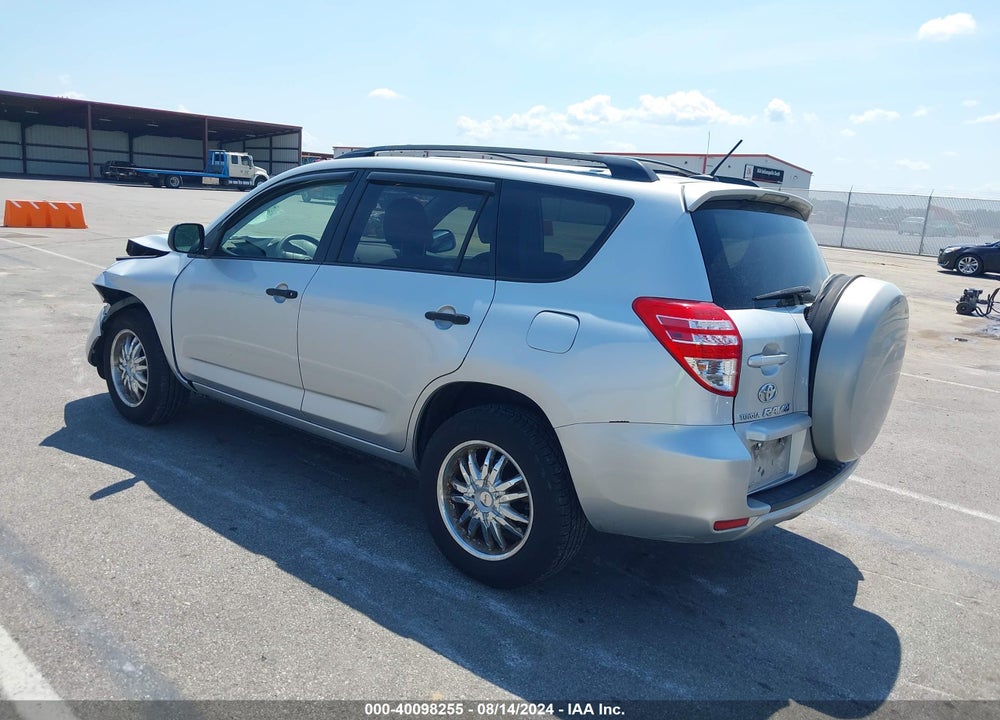 2009 TOYOTA RAV4 VIN: JTMZF33V495008360