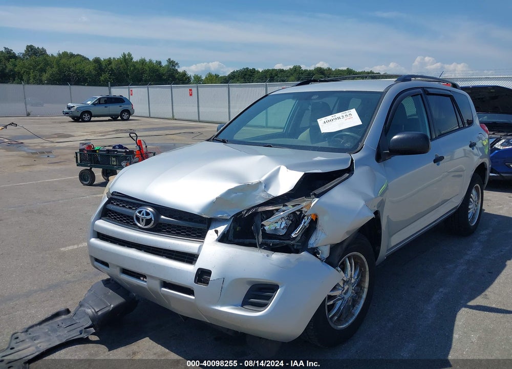 2009 TOYOTA RAV4 VIN: JTMZF33V495008360