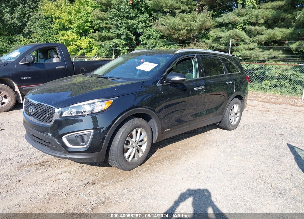 2016 KIA SORENTO 2.4L LX VIN: 5XYPGDA32GG147435