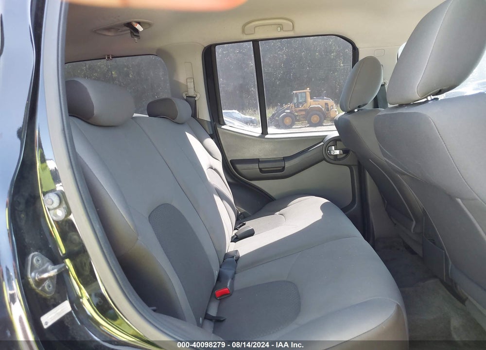 2011 NISSAN XTERRA S VIN: 5N1AN0NWXBC521839