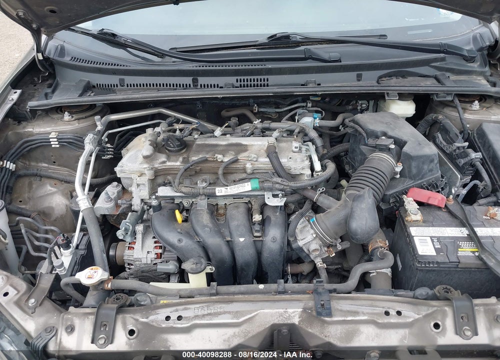 2019 TOYOTA COROLLA LE VIN: 2T1BURHE8KC128402