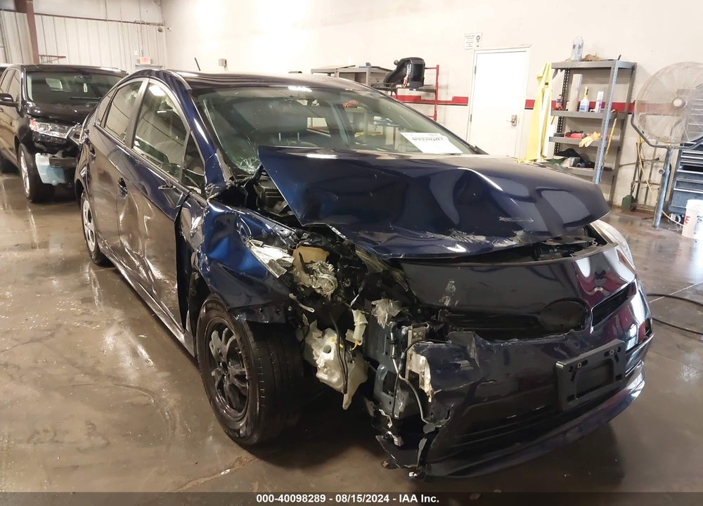 2013 TOYOTA PRIUS THREE VIN: JTDKN3DU5D1616690