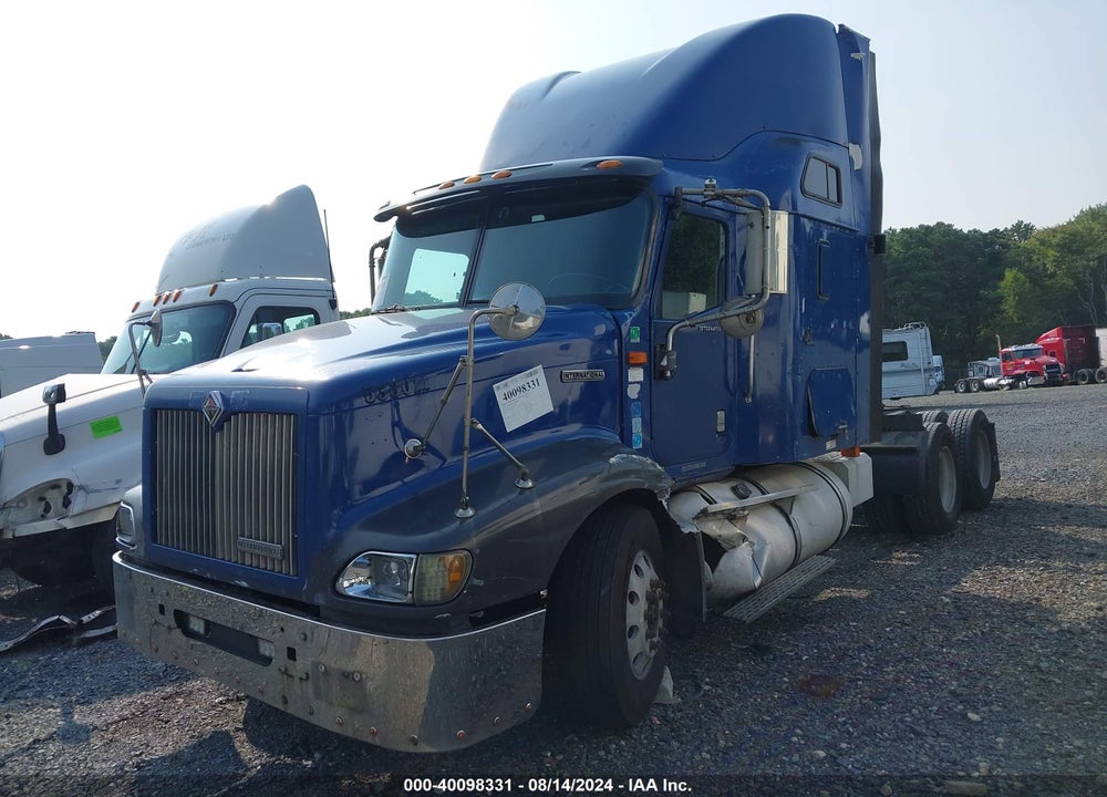 2001 INTERNATIONAL 9200 9200I VIN: 2HSCEAER91C017165