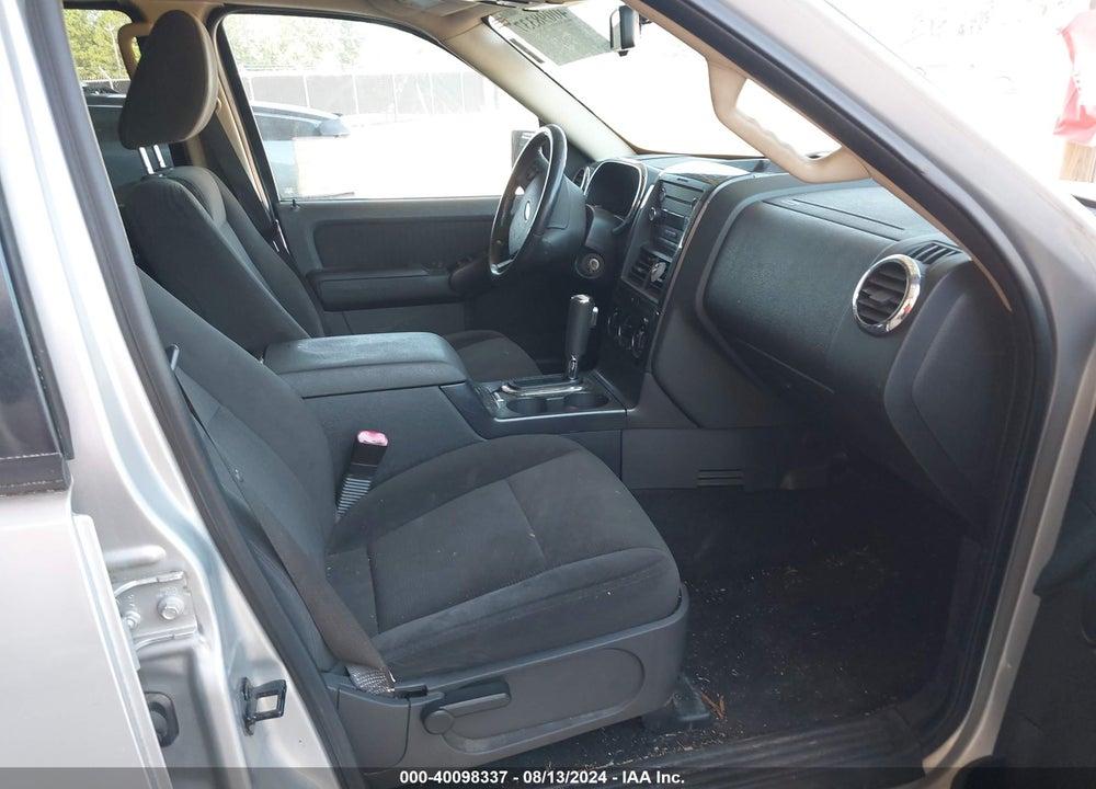 2010 FORD EXPLORER XLT VIN: 1FMEU6DE2AUA91930